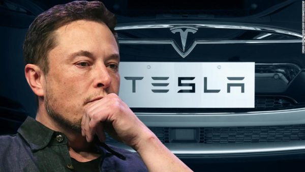 Elon Musk szerint a Lucid és a Rivian is közel áll a csődhöz