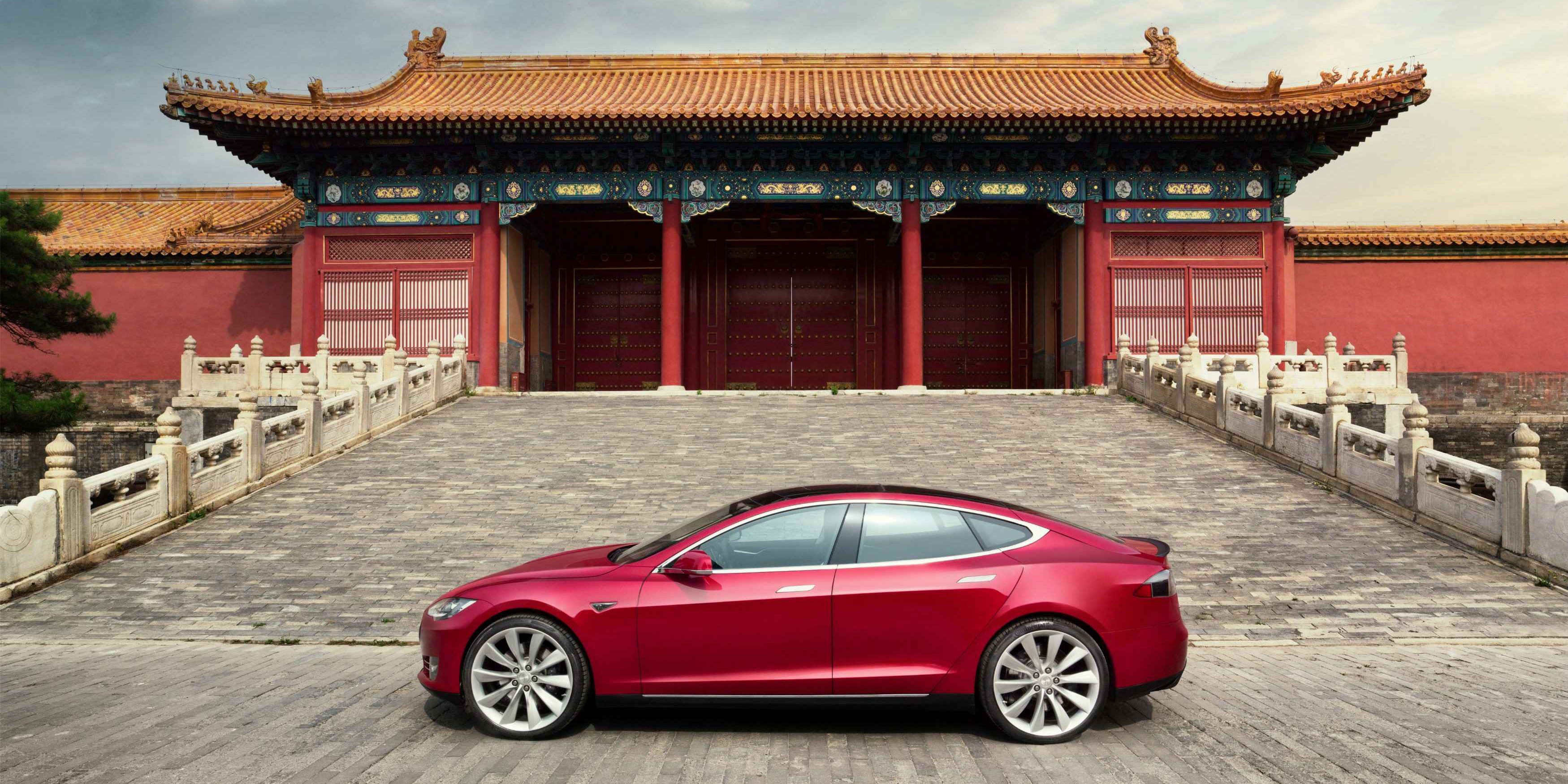 Tesla Kínában