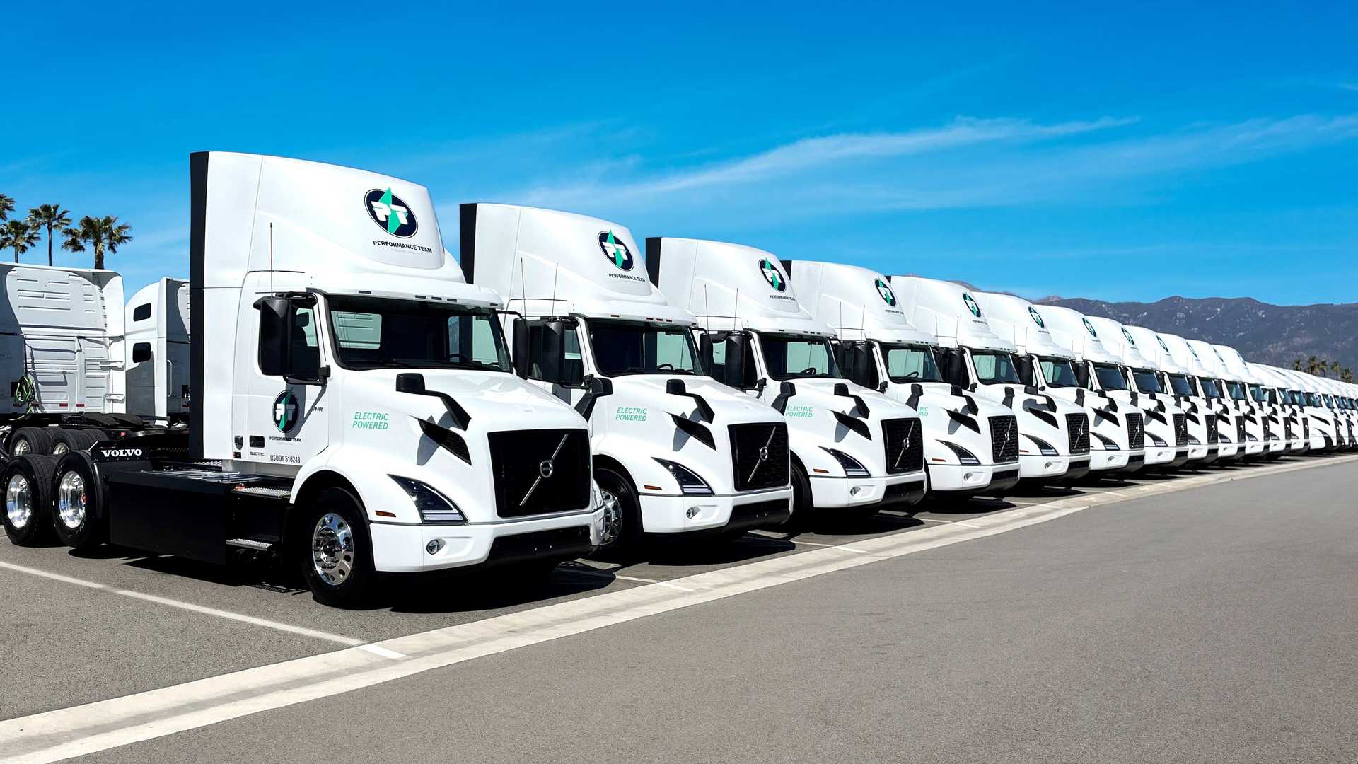 A Volvo elektromos teherautóira nagy a kereslet