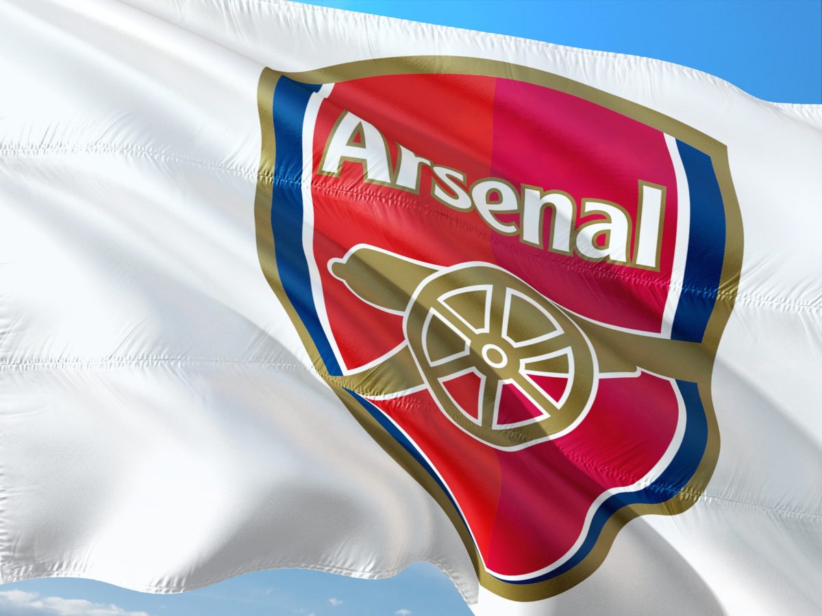 A BYD az Arsenal hivatalos partnere