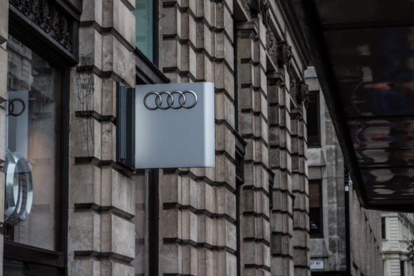 Érkezik az olcsóbb elektromos Audi