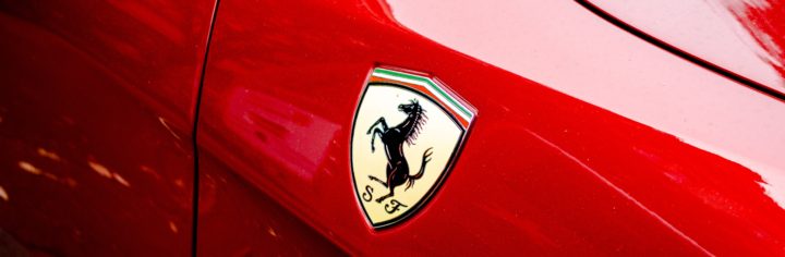 Döbbenetes lesz az új szuper Ferrari