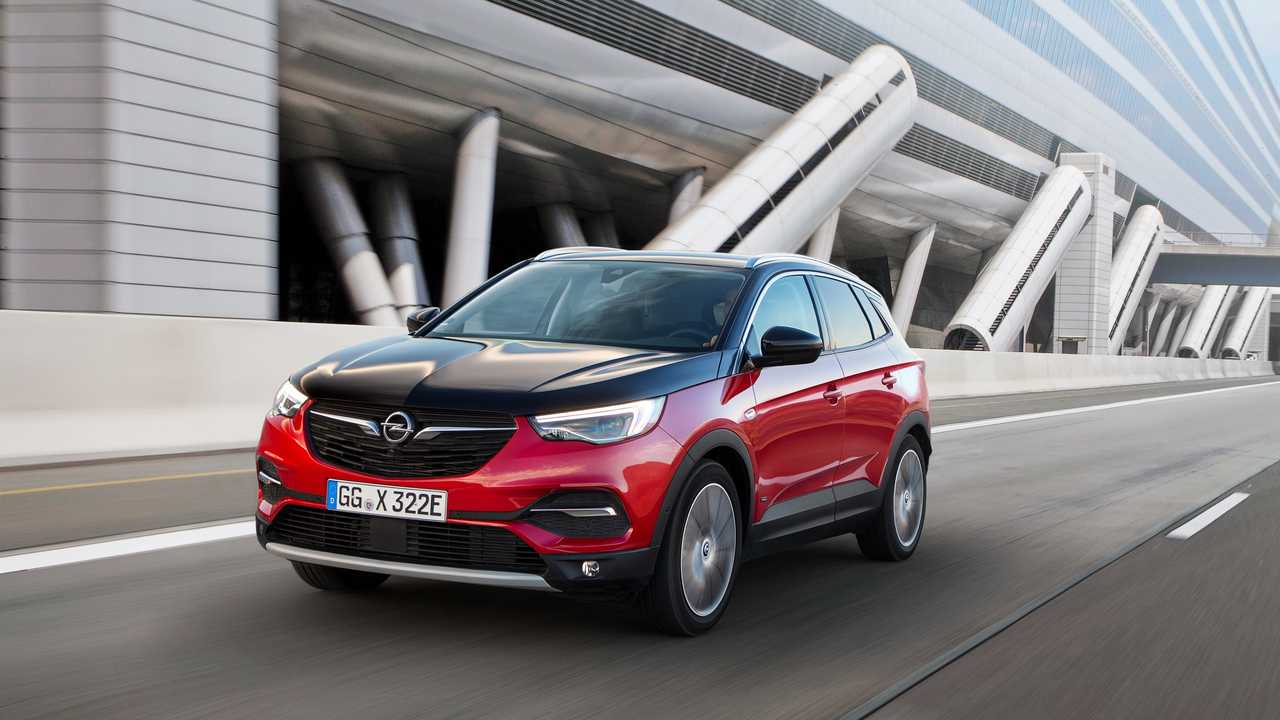 Hibrid csúcsmodell az Opel-től