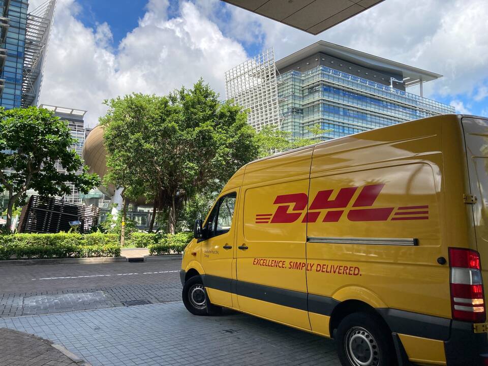 A DHL csak elektromos teherautókat szeretne