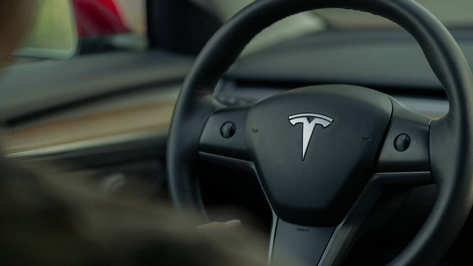 A Tesla visszahívta az összes Cybertruckot